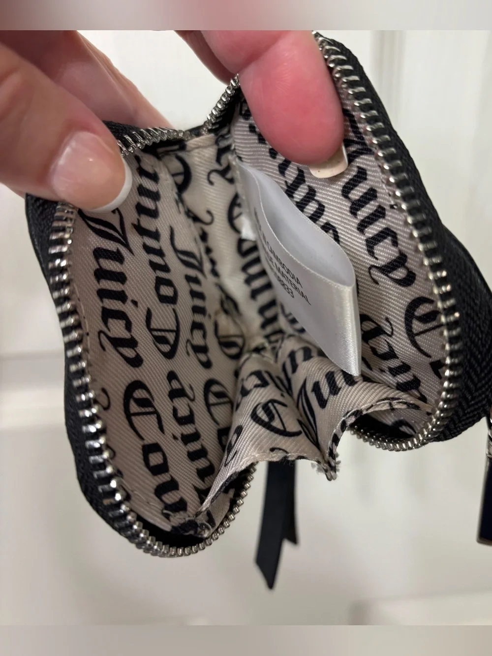 Juicy Couture bag charm coin purse - Picture 4 of 4